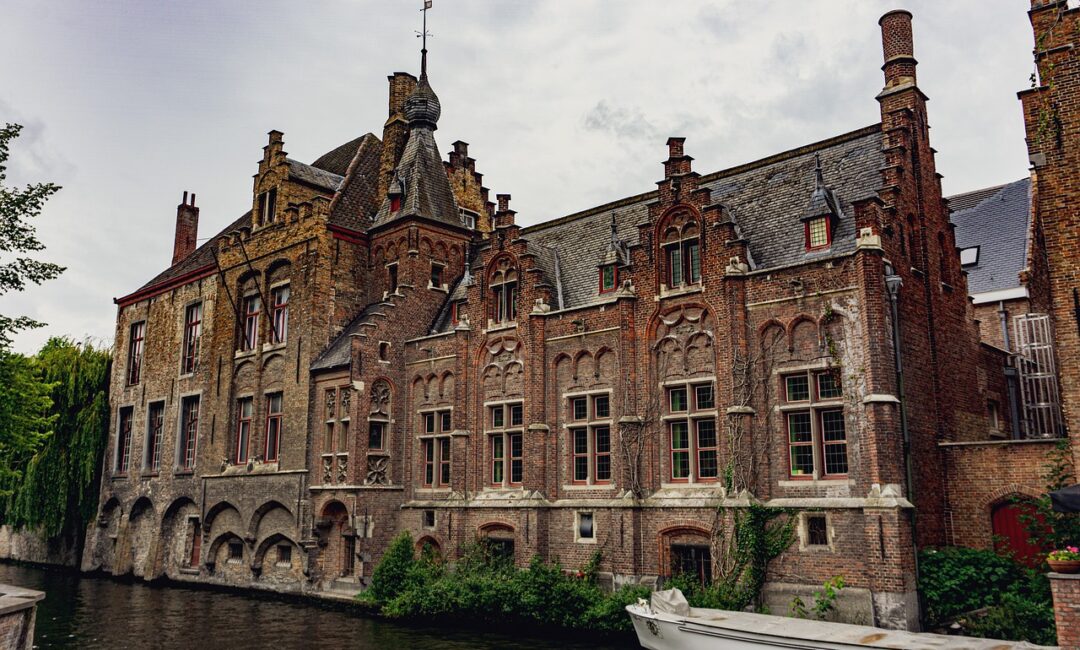 Explorer_Bruges_:_un_itinéraire_parfait_pour_découvrir_la_ville